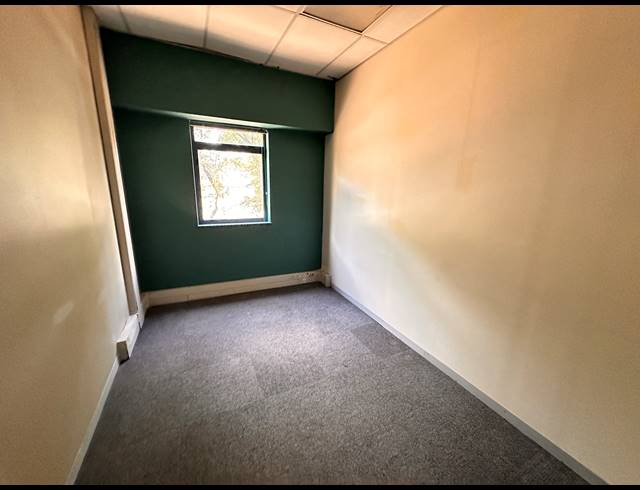 388M² OFFICE TO LET IN PARKTOWN